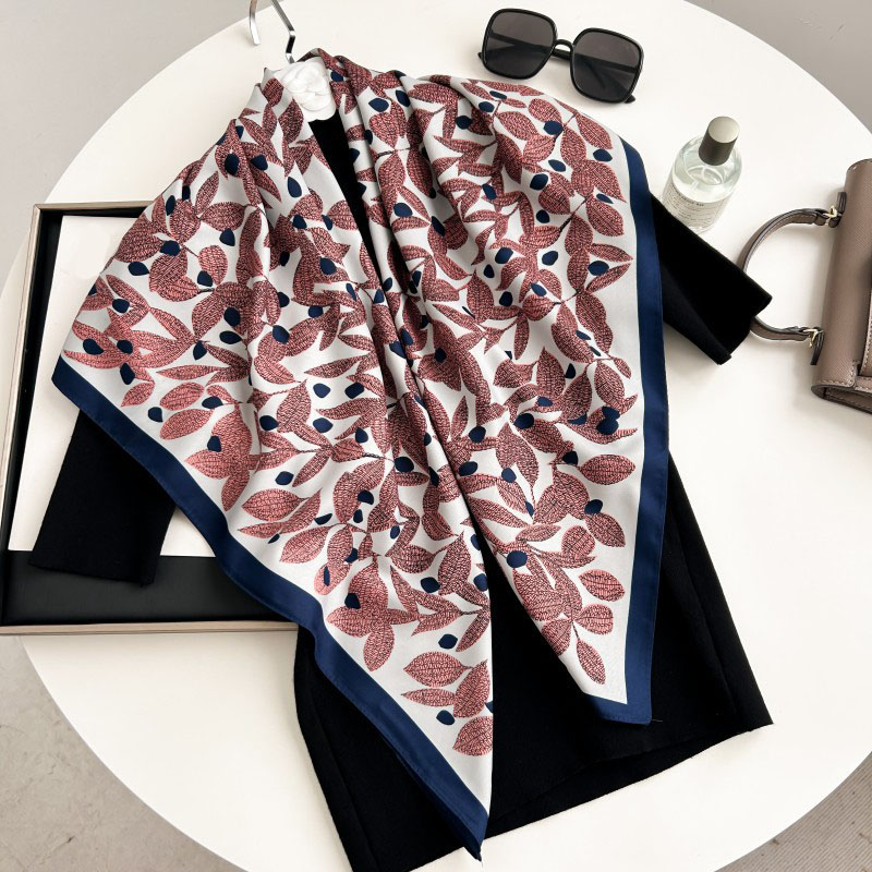 Lenço Quadrado de 90cm de Alta - Scarf Silk Square avaliação e preço
