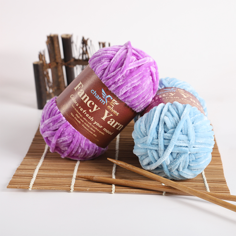 Pacote com 2 Fios de Veludo Ch - Woven Scarf Blanket avaliação e preço