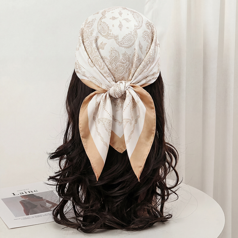 Lenço Quadrado Vintage Bege co - Scarf Silk Square avaliação e preço